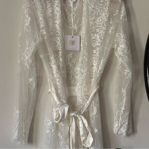 Honey Birdette Luxurious Ivory Lace Robe